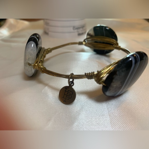 Bourbon & Bowties stone and wire bangle-Black/Grey - Picture 4 of 8